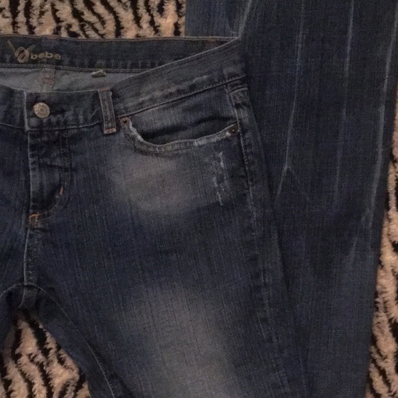 🔆SOLD🔆 bebe Jeans w/ embroiled back pockets - Picture 7 of 13